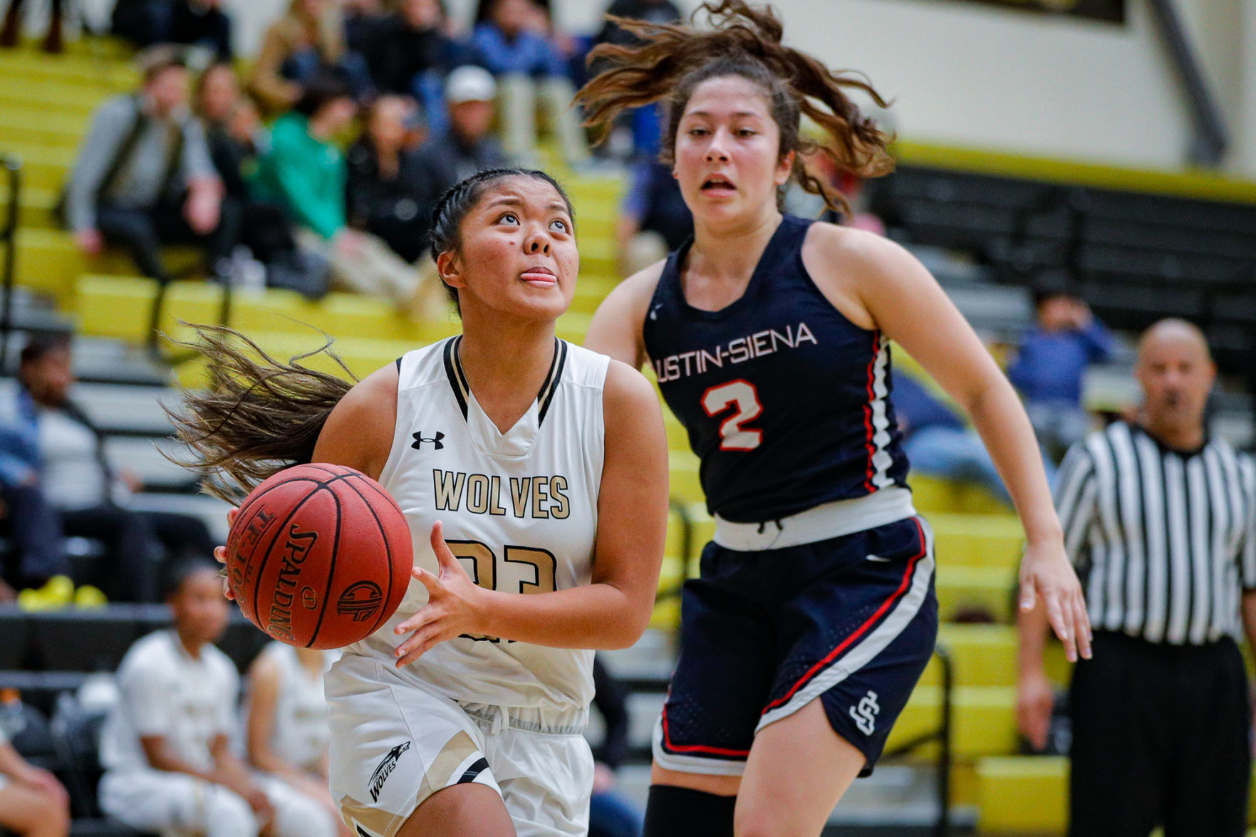 American Canyon Wolves vs. Justin-Siena Braves; Varsity Basketball